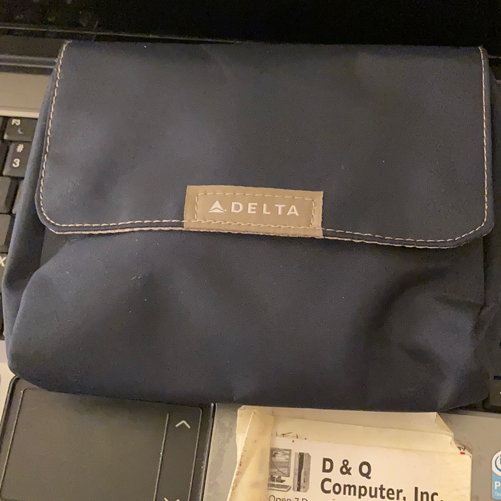 Kit travel